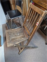VTG Wooden Folding Chair