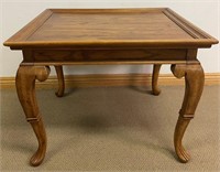 GREAT WOODEN SIDE TABLE W PIE CRUST TOP