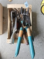 Garden hand tools