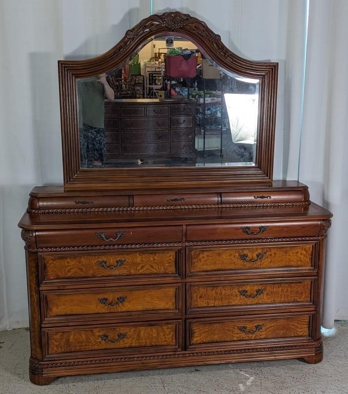 Aspenhome Vintage Vanity Dresser w/Mirror