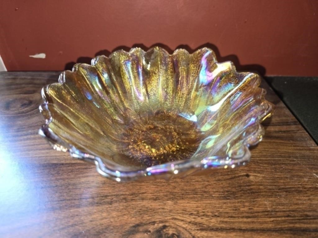 Beautiful carnival glass bowl