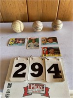 1960 Baseball cards and baseballs