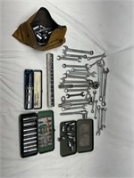 Wrench/socket tool lot