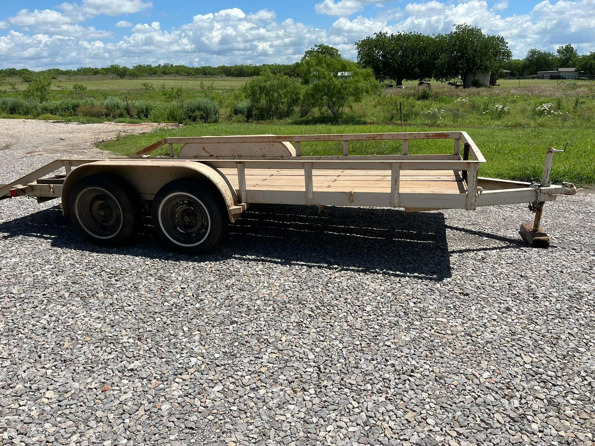 16ft Tandem Axle Flatbed Trailer with Ramps
