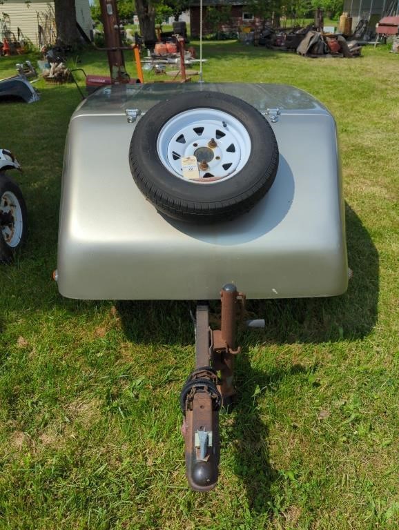 EGG ENCLOSED SMALL TOW BEHIND TRAILER, 2" BALL
