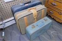 (6) old suitcases (nested)