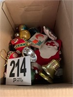 Vintage Christmas Ornaments (Den)