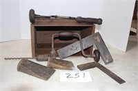 WOODEN BOX, OTHER TOOLS