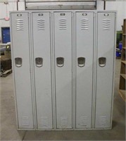 Locker Unit, Approx 72"x60"x15"