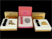 Solid Perfume Compacts by Estée Lauder