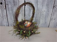 Woodland Basket w/ 2 Ceramic Birds - NEW