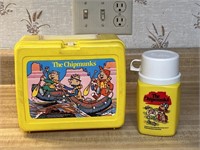 1983 the chipmunks lunchbox set