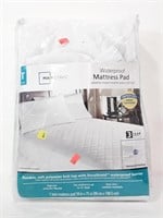 New twin waterproof mattress pad