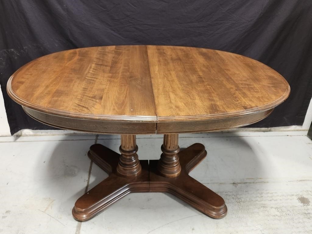 Dining Table 
29×53×42