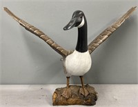 Wood Goose Sportsman Figure