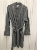 AMAZONESSENTIALS UNISEX ROBE SIZE SMALL