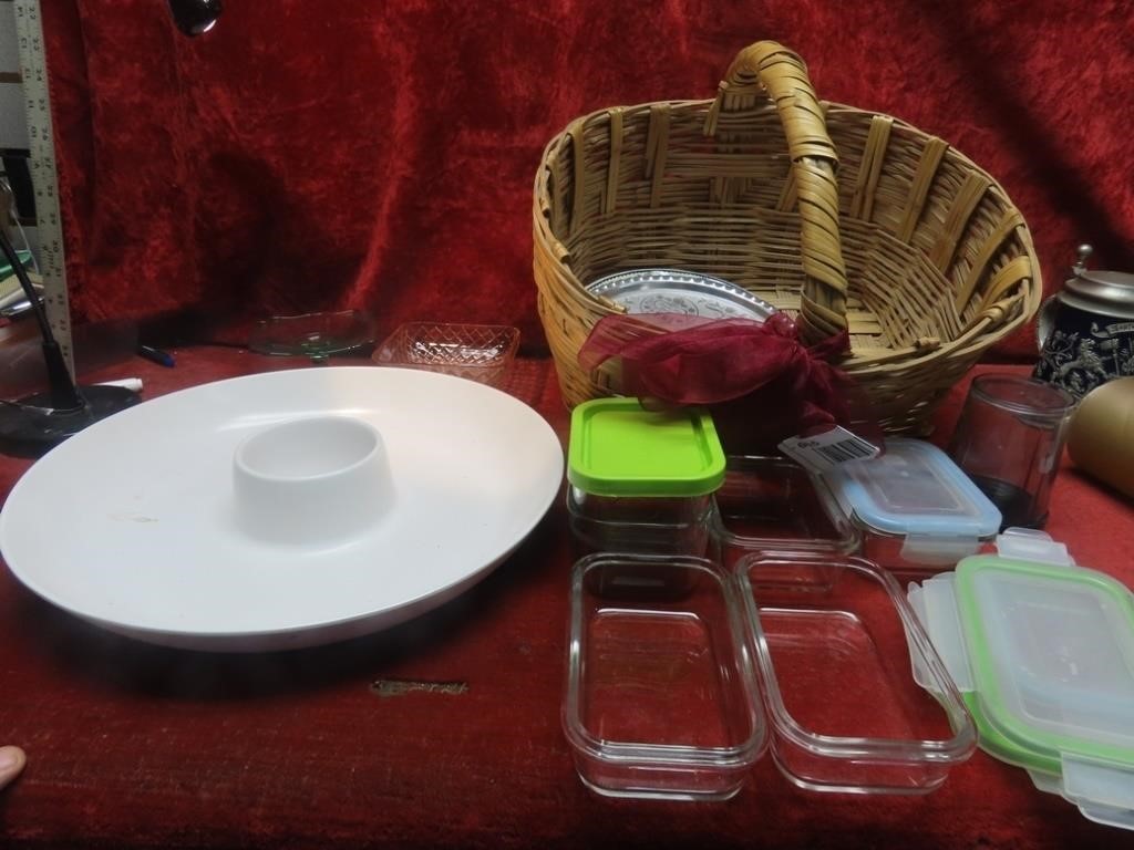 Basket, serving trays, plates.