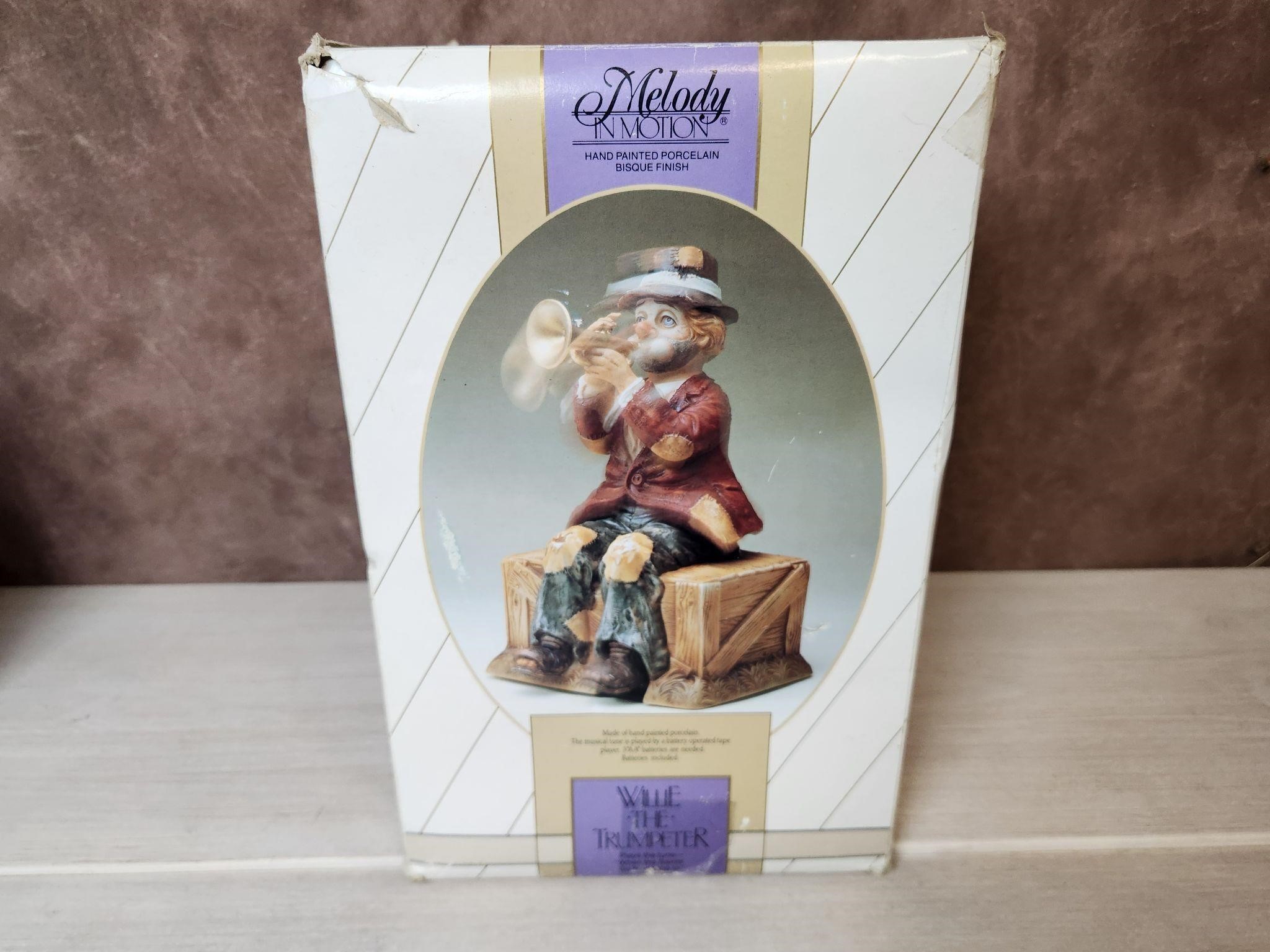 July's Collectibles OLO Auction