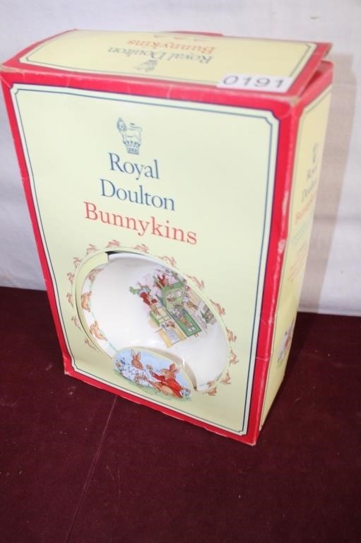Royal Doulton Bunnykins / Boxed