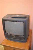 Sharp TV/VCR Combo with Remote 14" Screen
