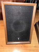 Vintage Pair of SANYO Speakers- Model SX-95 -