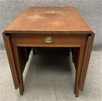 Vintage Drop Leaf Gateleg Table