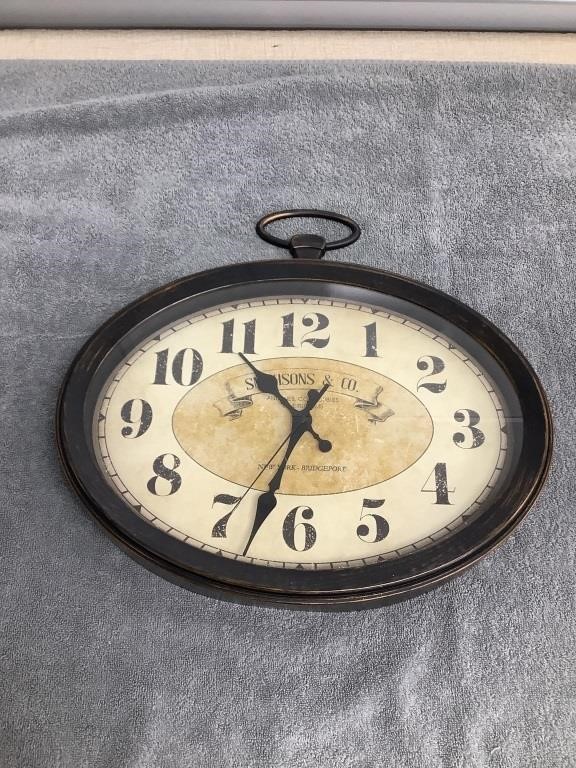Smithsons & Co. Clock  (Battery)