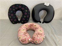 3 Foam Neck Pillows