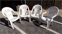 4 PLASTIC OUTDOOR CHAIRS 37 X 24