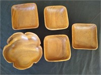 5 wood snack bowls