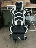 Gaming Chair $190 Retail