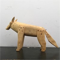 PRIMITIVE 'WOLF' CARVING