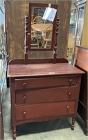 Antique Chest of Drawers with Mirror.