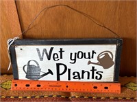 Wet your plants/mind your mulch reversible sign