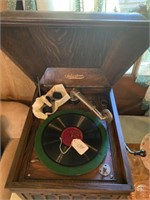 Silvertone Oak Tabletop Phonograph - Working