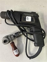 B & D 3/8 ELECTRIC DRILL W/ANGLE ASSY