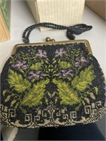 Small beaded hand purse