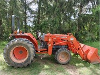 Kubota L 4200 Tractor