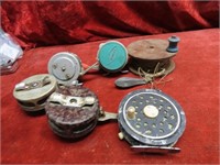 (6)Vintage fly fishing reels.