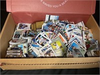 GET READY TO SORT!  Baseball Card Lot