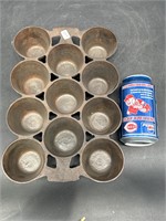 GREAT OLD CAST IRON MUFFIN PAN #10