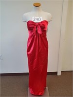 Women's Morgan & Co. Red Evening Gown  - Size 5/6