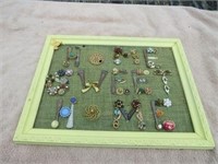 Vintage Costume Jewelry Sign / Home Sweet Home