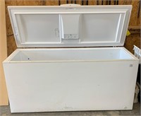Chest Freezer (Exterior measurements 73"Long x 27)