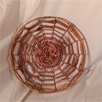 12" Woven basket tray, with a wire frame