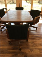 Dinning Table w/ 4 Chairs   5’ x 42”