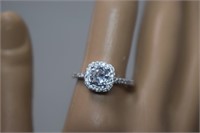 Very Sparkly 1ct Moissanite Ring w/ GRA Report