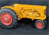Spec Cast 1:16 Scale MM Die Cast Tractor