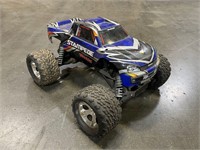 *Traxxas Stampede Monster Truck Toy