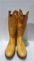 Size 12 EE cowboy boots